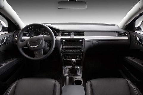 Transfer In Private Vehicle From Adelaide Downtown To Adelaide Airport - Northern Rivers Accommodation 4