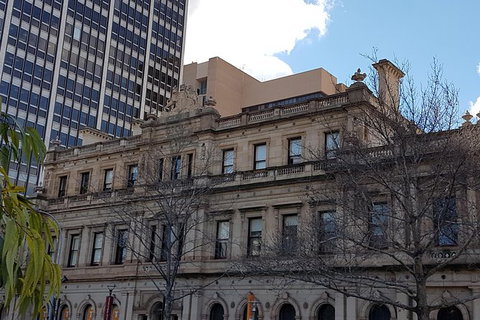 Around The Square Adelaide Walking Tour - Northern Rivers Accommodation 5
