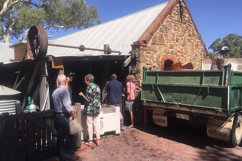 Barossa Private Group 1-13 Tour To Barossa Valley Or McLaren Vale From Adelaide - Northern Rivers Accommodation 40