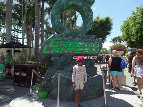 Gold Coast Theme Park Pass: Warner Bros. Movie World, Sea World And Wet'n'Wild - Northern Rivers Accommodation 7