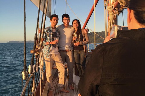 Whitsunday Islands Private Sailing Experience With Snorkeling & Langford Reef - Northern Rivers Accommodation 5