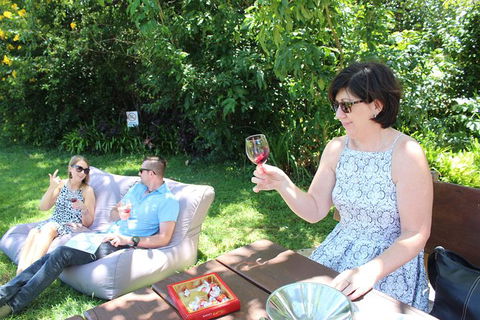Deluxe Winery Tour To Tamborine Mountain, Includes Gourmet Two Course Lunch - Northern Rivers Accommodation 9