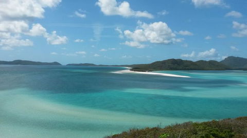 Whitehaven Beach And Hill Inlet Chill And Grill - Northern Rivers Accommodation 2