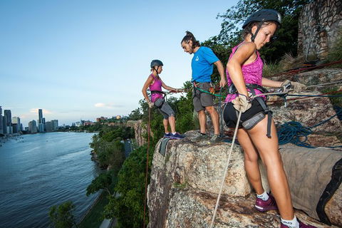 Brisbane Sunset Abseil - Northern Rivers Accommodation 6