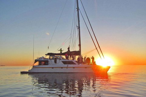 2-Night Whitsundays Sailing Adventure: Wings Sailing - Northern Rivers Accommodation 0