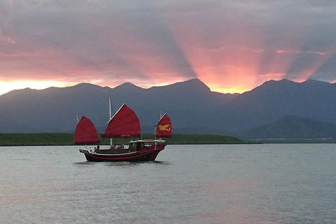Shaolin Sunset Sailing Aboard Authentic Chinese Junk Boat - Northern Rivers Accommodation 1