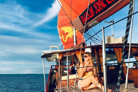 Shaolin Sunset Sailing Aboard Authentic Chinese Junk Boat - Northern Rivers Accommodation 9