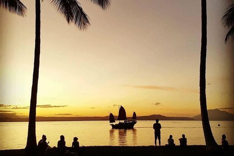 Shaolin Sunset Sailing Aboard Authentic Chinese Junk Boat - Northern Rivers Accommodation 7