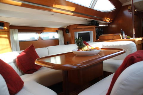 3-Night Whitsundays Private Charter Aboard Cruising Yacht Milady - Northern Rivers Accommodation 13