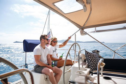 3-Night Whitsundays Private Charter Aboard Cruising Yacht Milady - Northern Rivers Accommodation 8