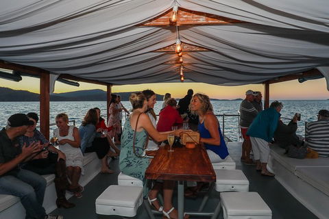 Sundowner Sunset Cruise Airlie Beach - Northern Rivers Accommodation 0