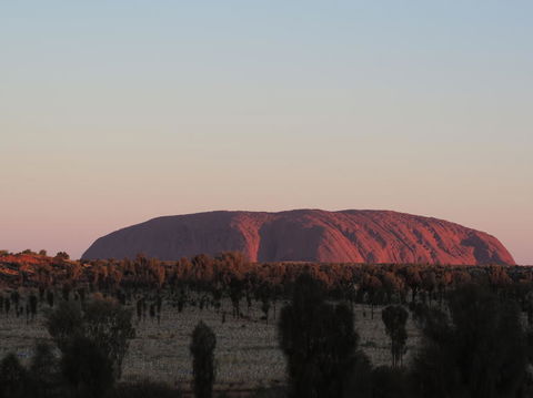 Uluru And Kata Tjuta Experience With BBQ Dinner - Northern Rivers Accommodation 1