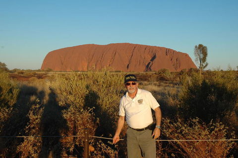 Uluru (Ayers Rock) And The Olgas Tour Including Sunset Dinner From Alice Springs - Northern Rivers Accommodation 8