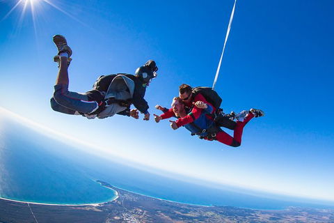 Byron Bay Tandem Sky Dive - Northern Rivers Accommodation 5