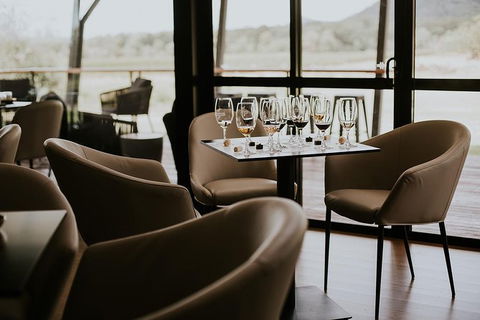 Hunter Valley Wine Tour With Personal Sommelier And Michelin Star Lunch - Northern Rivers Accommodation 13