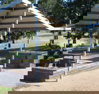 Point Hut Pond Park - Northern Rivers Accommodation