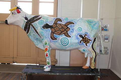 Daisy The Decorated Dairy Cow - Northern Rivers Accommodation 1