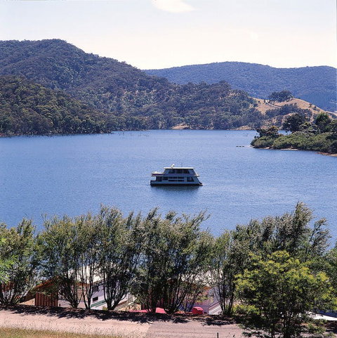 Lake Eildon - Northern Rivers Accommodation 1