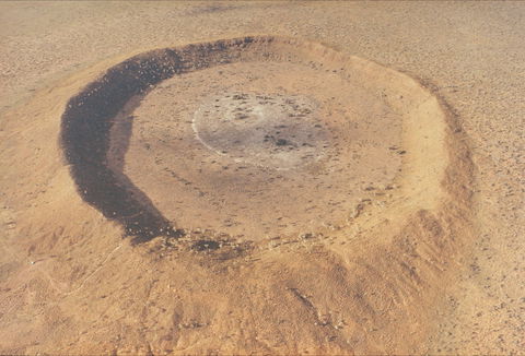 Wolfe Creek Crater National Park - Northern Rivers Accommodation 0
