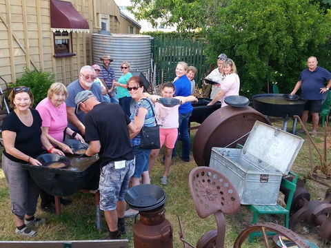 The Miner's Cottage - Northern Rivers Accommodation 2