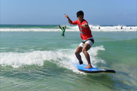 Walkin' On Water Surf School - Northern Rivers Accommodation 2