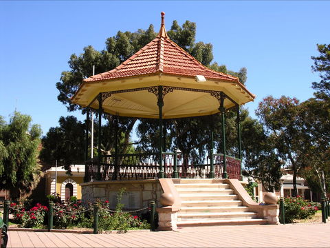 Gladstone Square - Northern Rivers Accommodation 0