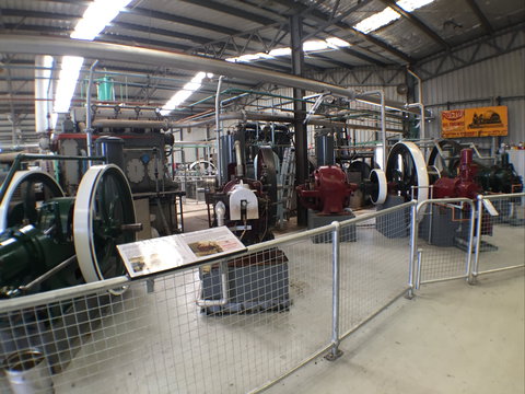 Melbourne Steam Traction Engine Club - Northern Rivers Accommodation 1