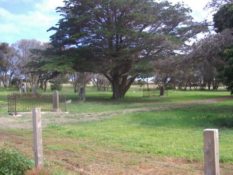 Old Cemetery Kingscote - Northern Rivers Accommodation 0