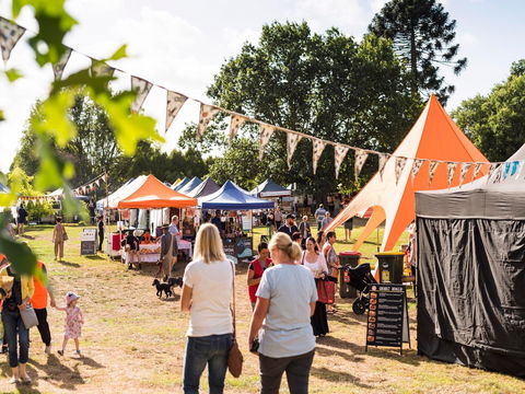 Warragul Farmers Market - Northern Rivers Accommodation 0