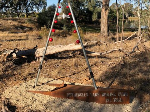 Arts Rutherglen Sculpture Trail - Northern Rivers Accommodation 1