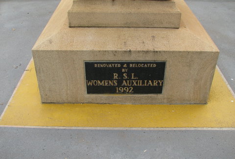 Soldier Statue Memorial, Chinchilla - Northern Rivers Accommodation 1