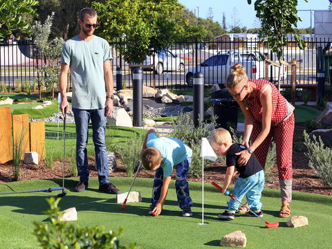 Bowlo Sports And Leisure Yamba - Northern Rivers Accommodation 0