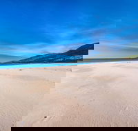 Island Beach - Northern Rivers Accommodation