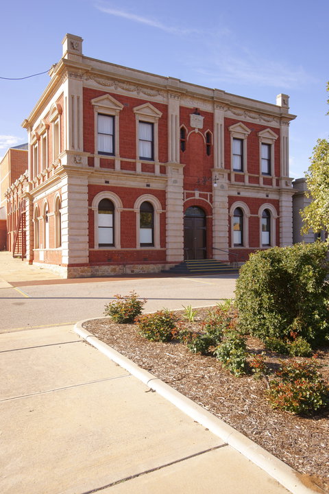 Northam Town Hall - Northern Rivers Accommodation 0