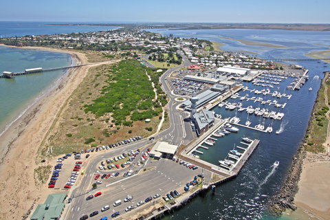 Queenscliff Harbour - Northern Rivers Accommodation 1