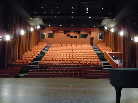 Capitol Theatre Tamworth - Northern Rivers Accommodation 0