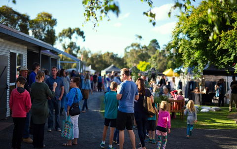 Meeniyan Square - Northern Rivers Accommodation 2
