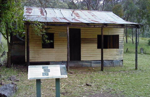 Scutts Hut - Northern Rivers Accommodation 0