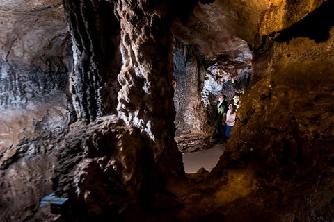 Jenolan Caves: Imperial Cave Tour - Northern Rivers Accommodation 1