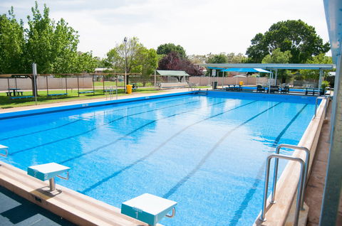Barellan Swimming Pool - Northern Rivers Accommodation 1