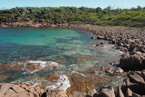 Boulder Bay Half Day Guided Walk - Northern Rivers Accommodation 2