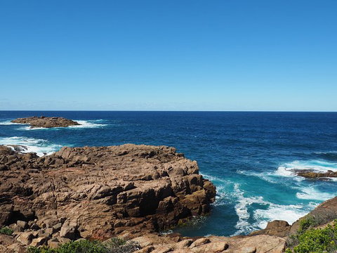 Boulder Bay Half Day Guided Walk - Northern Rivers Accommodation 7