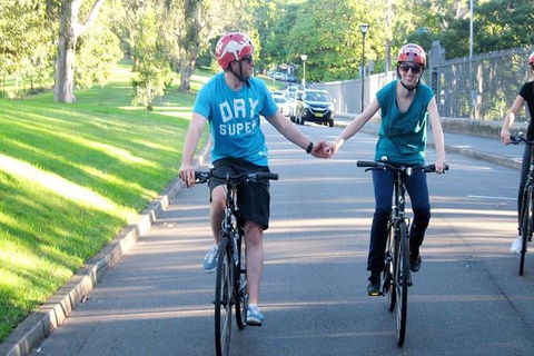 Bike Tour In Sydney With Lunch - Northern Rivers Accommodation 3