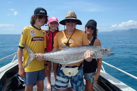 Out N About Sportfishing For Share And Private Charters On Reef And Estuary - Northern Rivers Accommodation 8