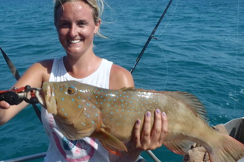 Out N About Sportfishing For Share And Private Charters On Reef And Estuary - Northern Rivers Accommodation 9