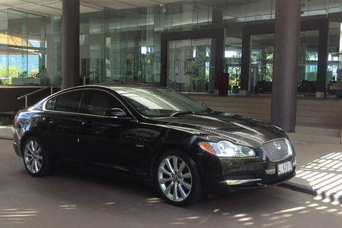 Jaguar Limousine Transfer Cairns Airport To Palm Cove - Northern Rivers Accommodation 4