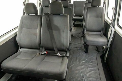 Brisbane Airport To Sunshine Coast Private Transfer - 11 Seat Minibus - Northern Rivers Accommodation 2
