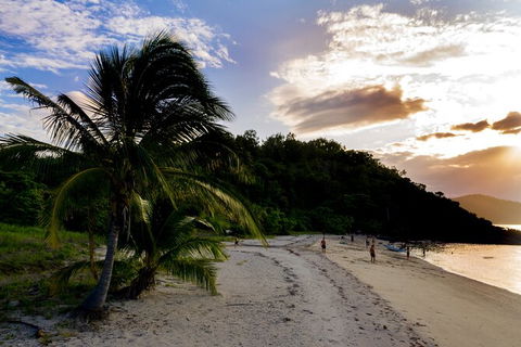 Small-Group Queensland Full-Day Sail Retreat Experience - Northern Rivers Accommodation 0