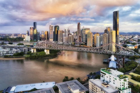 Brisbane Airport Transfers : Brisbane To Brisbane Airport BNE In Business Car - Northern Rivers Accommodation 4