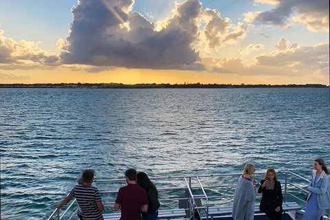Sunset Twilight Cruise In Hervey Bay - Northern Rivers Accommodation 4